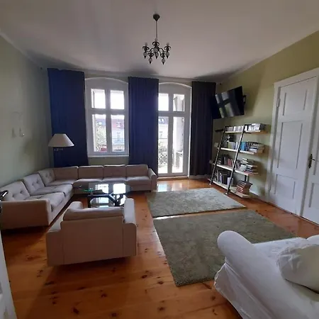 Charmante Altbauwohnung Im Zentrum Von Апартаменти Щецин