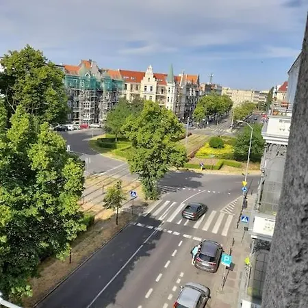 Charmante Altbauwohnung Im Zentrum Von Щецин